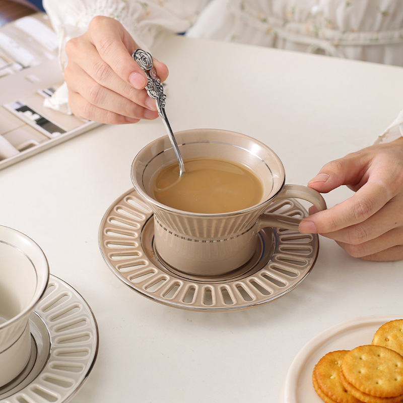 Piring Cangkir Kopi Keramik Me - Kitchen Appliances Set ulasan dan harga